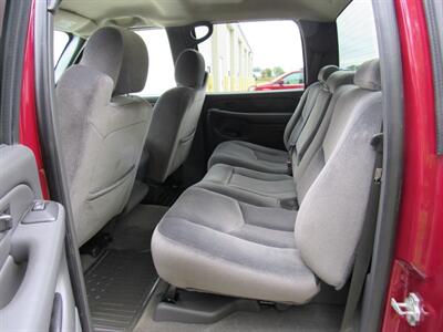 2006 GMC Sierra 1500 SLE1 SLE1 4dr Crew Cab   - Photo 13 - Appleton, WI 54915