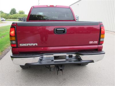 2006 GMC Sierra 1500 SLE1 SLE1 4dr Crew Cab   - Photo 8 - Appleton, WI 54915