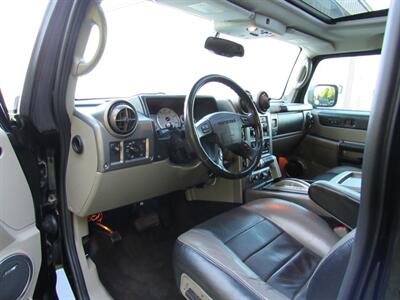 2003 Hummer H2 4dr   - Photo 17 - Appleton, WI 54915