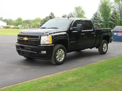 2013 Chevrolet Silverado 2500 LT   - Photo 3 - Appleton, WI 54915