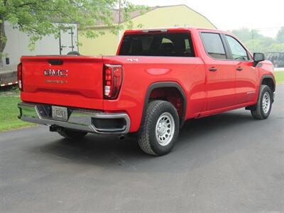2023 GMC Sierra 1500 Pro   - Photo 5 - Appleton, WI 54915