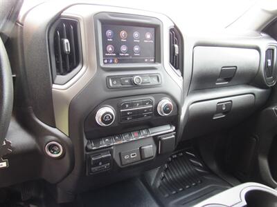 2023 GMC Sierra 1500 Pro   - Photo 17 - Appleton, WI 54915