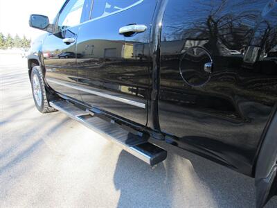2015 GMC Sierra 1500 Denali   - Photo 9 - Appleton, WI 54915
