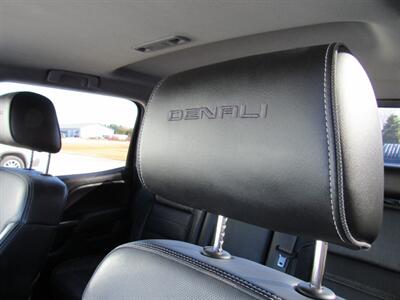 2015 GMC Sierra 1500 Denali   - Photo 15 - Appleton, WI 54915