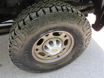 2007 Chevrolet Silverado 2500 LT1 LT1 4dr Crew Cab   - Photo 10 - Appleton, WI 54915