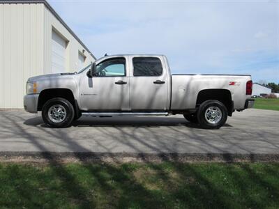 2009 Chevrolet Silverado 2500 Work Truck   - Photo 4 - Appleton, WI 54915
