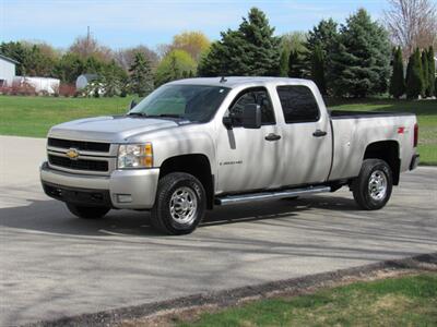 2009 Chevrolet Silverado 2500 Work Truck   - Photo 3 - Appleton, WI 54915