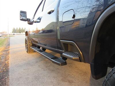 2022 Chevrolet Silverado 3500 LTZ   - Photo 28 - Appleton, WI 54915