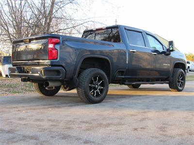 2022 Chevrolet Silverado 3500 LTZ   - Photo 10 - Appleton, WI 54915
