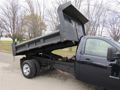 2008 Chevrolet Silverado 3500 Work Truck   - Photo 10 - Appleton, WI 54915