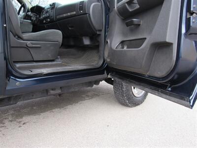 2008 Chevrolet Silverado 3500 Work Truck   - Photo 18 - Appleton, WI 54915