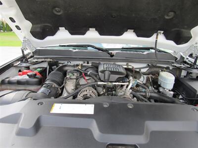 2009 Chevrolet Silverado 2500 LT   - Photo 27 - Appleton, WI 54915