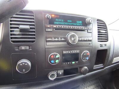 2009 Chevrolet Silverado 2500 LT   - Photo 25 - Appleton, WI 54915