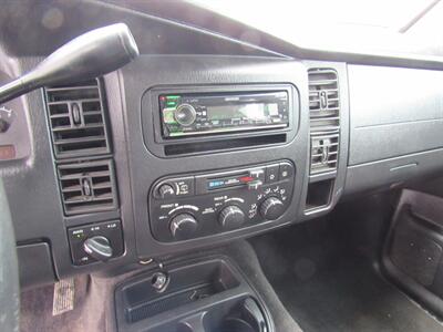 2003 Dodge Durango R/T   - Photo 9 - Appleton, WI 54915