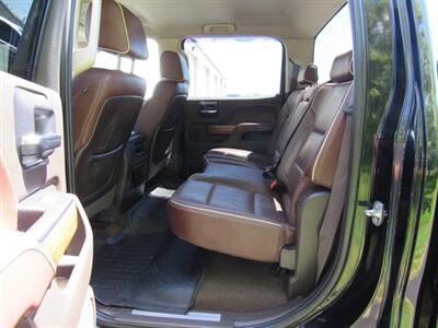 2015 Chevrolet Silverado 2500 High Country   - Photo 15 - Appleton, WI 54915