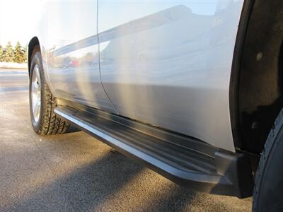 2016 Chevrolet Tahoe LT   - Photo 11 - Appleton, WI 54915