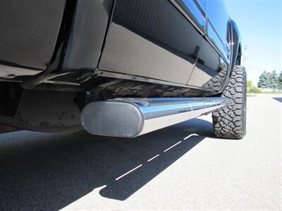 2011 GMC Sierra 2500 SLT   - Photo 14 - Appleton, WI 54915