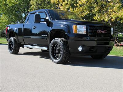 2011 GMC Sierra 2500 SLT   - Photo 3 - Appleton, WI 54915