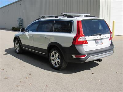 2011 Volvo XC70 3.2   - Photo 4 - Appleton, WI 54915