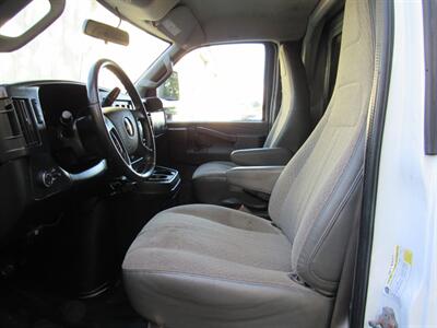 2020 Chevrolet Express 3500 - Photo 13 - Appleton, WI 54915
