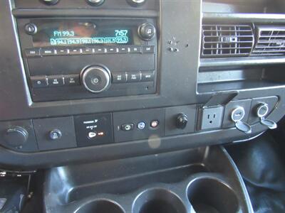 2020 Chevrolet Express 3500 - Photo 21 - Appleton, WI 54915