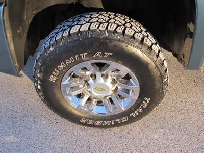 2007 Chevrolet Silverado 2500 LT1 LT1 4dr Crew Cab - Photo 10 - Appleton, WI 54915
