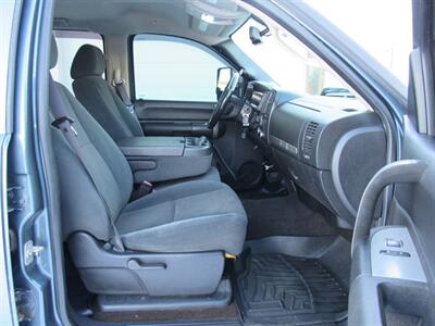 2007 Chevrolet Silverado 2500 LT1 LT1 4dr Crew Cab - Photo 15 - Appleton, WI 54915