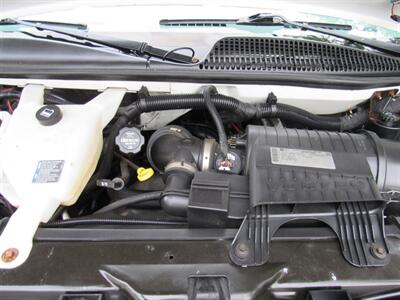 2014 Chevrolet Express LT 1500   - Photo 14 - Appleton, WI 54915