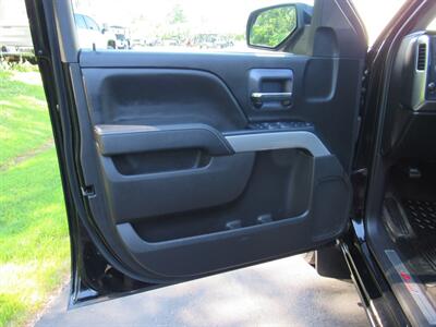 2018 Chevrolet Silverado 1500 LT   - Photo 13 - Appleton, WI 54915