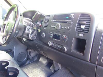 2011 Chevrolet Silverado 2500 LT   - Photo 11 - Appleton, WI 54915