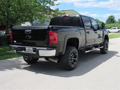 2011 Chevrolet Silverado 2500 LT   - Photo 3 - Appleton, WI 54915
