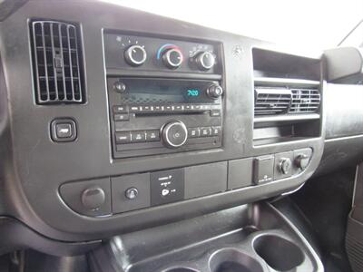 2015 Chevrolet Express 2500   - Photo 15 - Appleton, WI 54915