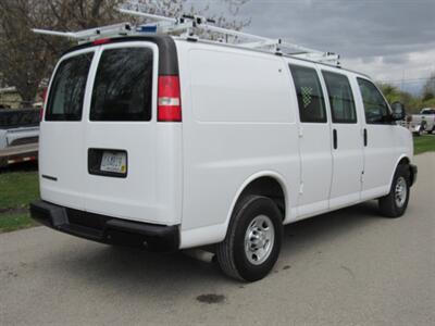 2015 Chevrolet Express 2500   - Photo 5 - Appleton, WI 54915