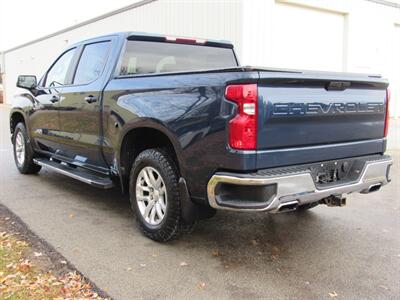 2020 Chevrolet Silverado 1500 LT   - Photo 8 - Appleton, WI 54915