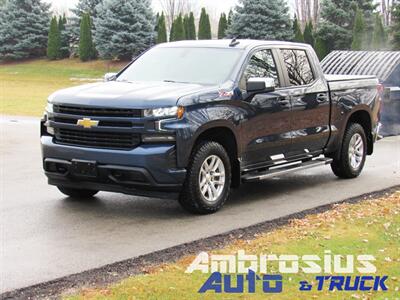 2020 Chevrolet Silverado 1500 LT   - Photo 2 - Appleton, WI 54915