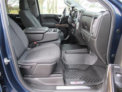 2020 Chevrolet Silverado 1500 LT   - Photo 14 - Appleton, WI 54915