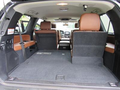 2016 Toyota Sequoia Platinum   - Photo 19 - Appleton, WI 54915
