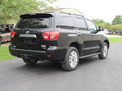 2016 Toyota Sequoia Platinum   - Photo 6 - Appleton, WI 54915