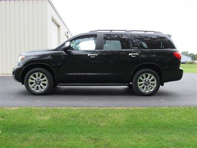 2016 Toyota Sequoia Platinum   - Photo 3 - Appleton, WI 54915