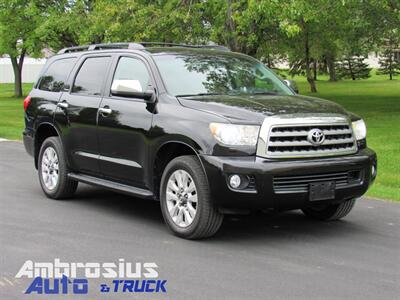 2016 Toyota Sequoia Platinum   - Photo 1 - Appleton, WI 54915