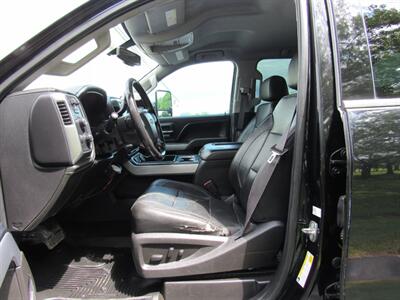 2016 Chevrolet Silverado 2500 LTZ   - Photo 14 - Appleton, WI 54915