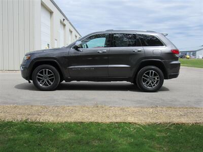 2021 Jeep Grand Cherokee Limited   - Photo 4 - Appleton, WI 54915