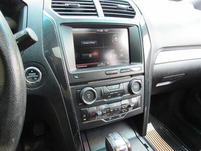 2016 Ford Explorer XLT   - Photo 17 - Appleton, WI 54915