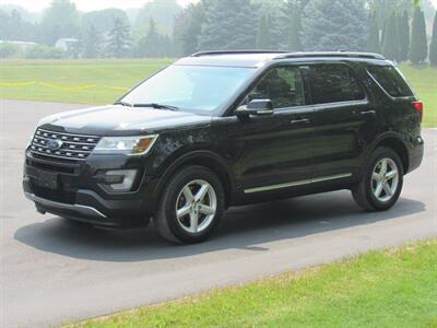 2016 Ford Explorer XLT   - Photo 5 - Appleton, WI 54915