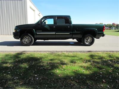 2004 Chevrolet Silverado 2500 LT 4dr Crew Cab LT   - Photo 7 - Appleton, WI 54915