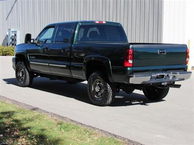 2004 Chevrolet Silverado 2500 LT 4dr Crew Cab LT   - Photo 6 - Appleton, WI 54915