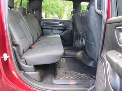 2019 RAM 1500 Big Horn   - Photo 11 - Appleton, WI 54915