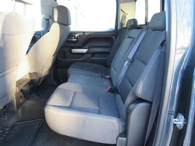 2017 Chevrolet Silverado 1500 LT - Photo 12 - Appleton, WI 54915