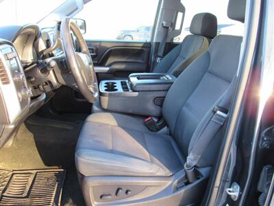 2017 Chevrolet Silverado 1500 LT - Photo 11 - Appleton, WI 54915