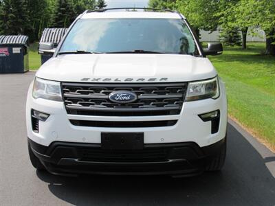 2018 Ford Explorer XLT - Photo 3 - Appleton, WI 54915